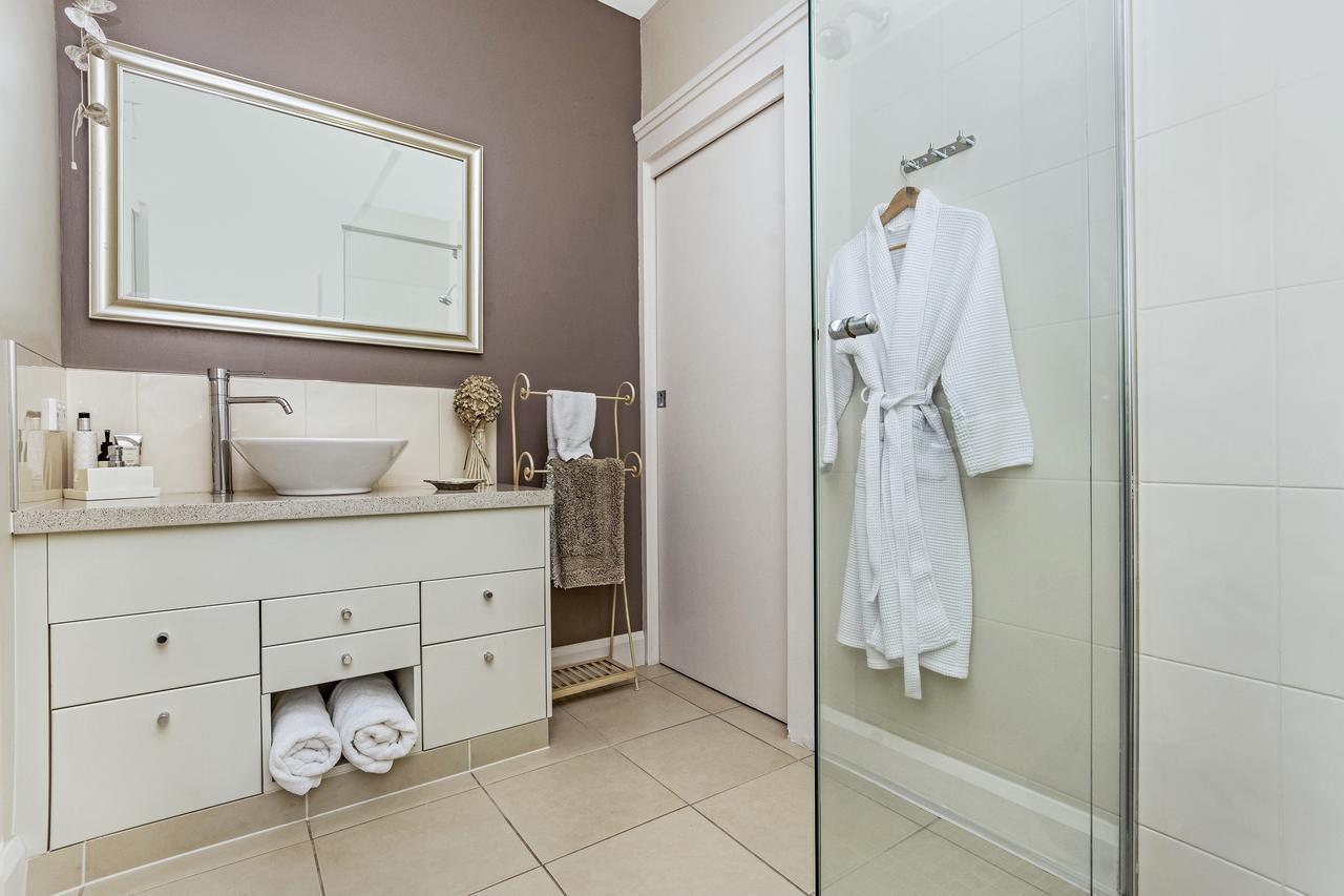 โทเปียรี่ฮาเว่น เบดแอนด์เบรคฟาสต์ Apartment ลอนเชสตัน ภายนอก รูปภาพ