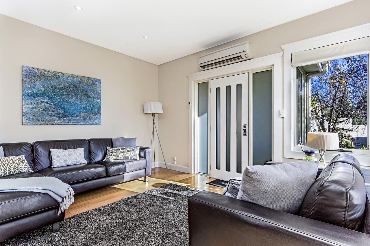 โทเปียรี่ฮาเว่น เบดแอนด์เบรคฟาสต์ Apartment ลอนเชสตัน ภายนอก รูปภาพ